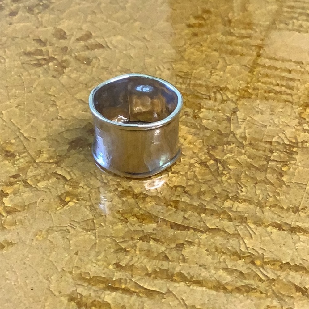 Silpada VINTAGE Hammered Cuff Ring R0723 Size 7 - Picture 8 of 16